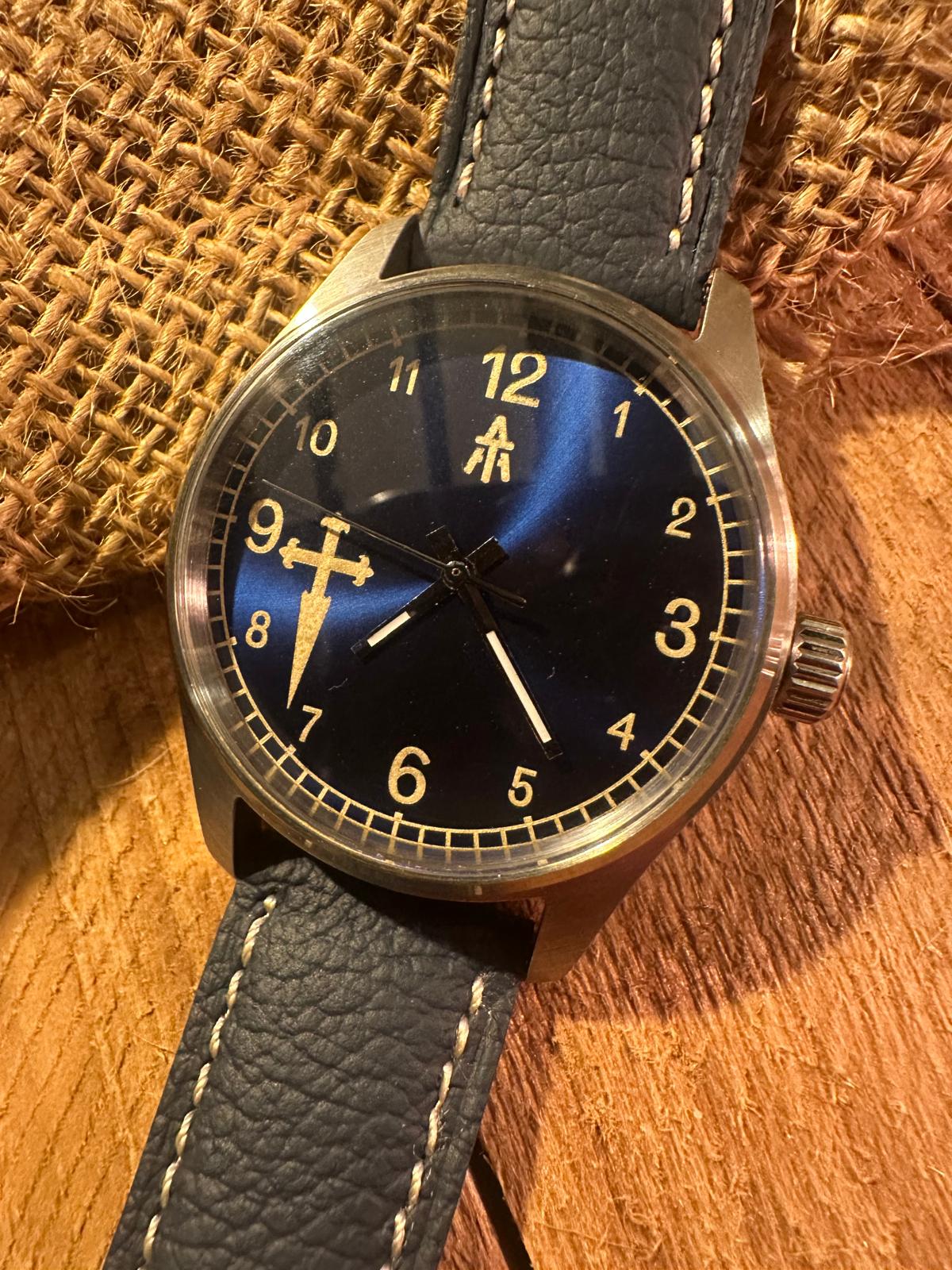 The Pilgrim 39 - Dark Sapphire - Exhibition