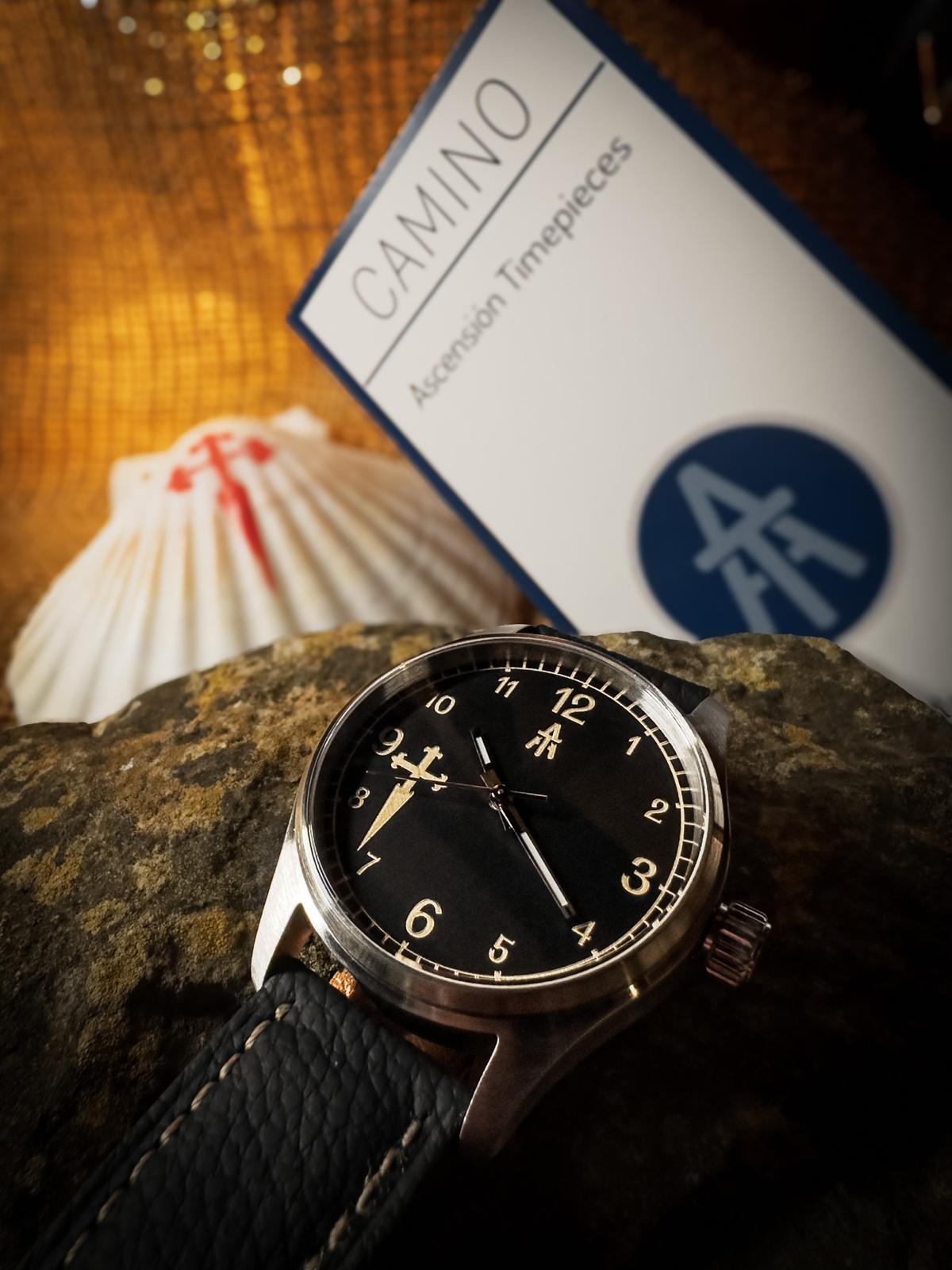 The Pilgrim 36 - Obsidian - Exhibition
