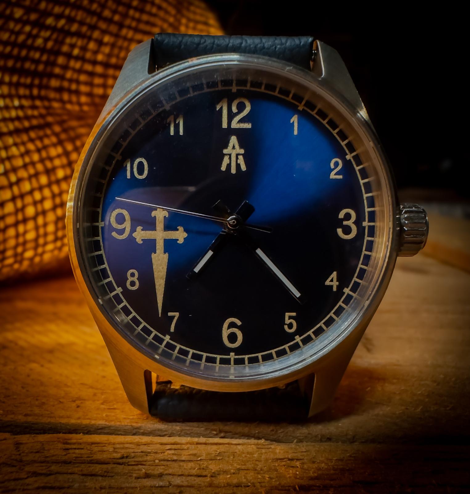 The Pilgrim 39 - Dark Sapphire - Exhibition