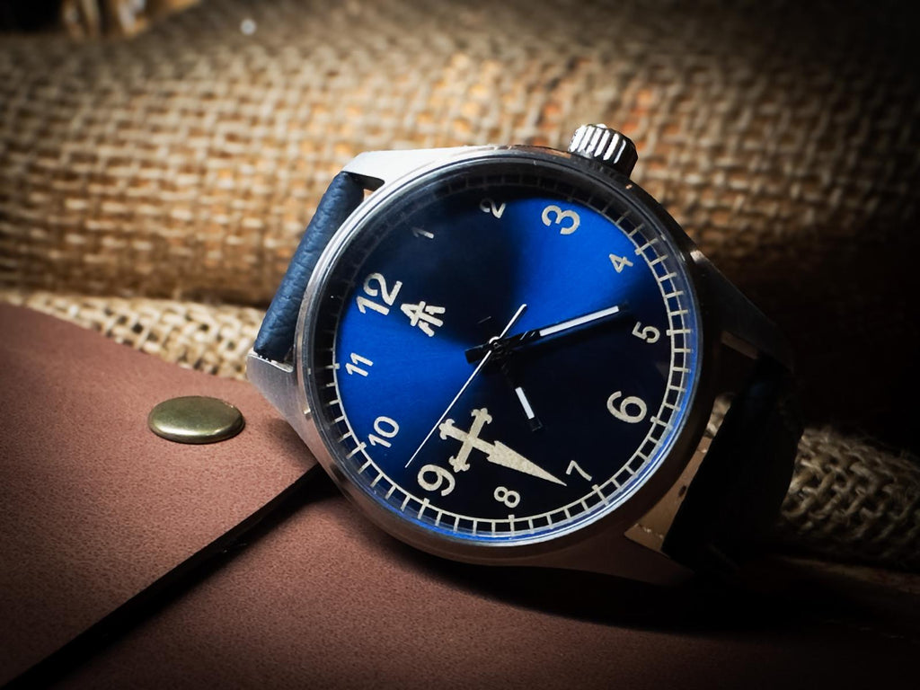 The Pilgrim 36 - Dark Sapphire - Solid