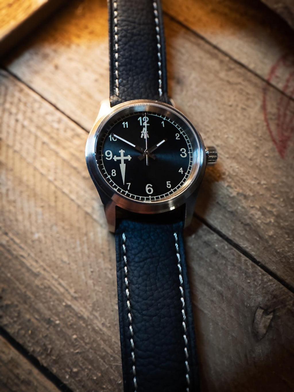 The Pilgrim 36 - Obsidian - Solid